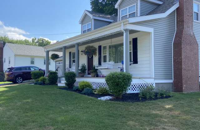 131 Cook Lane - 131 Cook Lane, Marlborough, MA 01752