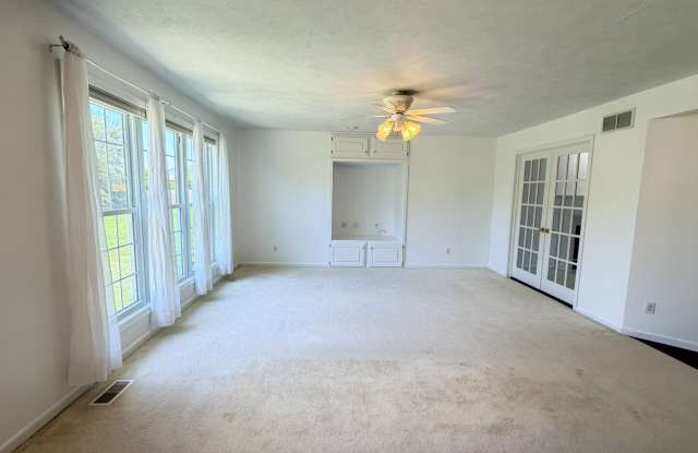 611 Buttercup Drive Gallery 3