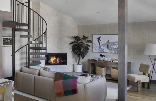 2468 Garmisch Drive Gallery 3