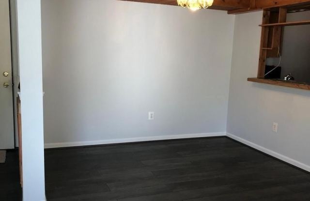 604 ROLLING HILL WALK Gallery 4