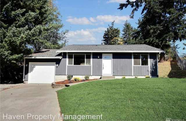 2715 24th Ave Ct SE - 2715 24th Avenue Court Southeast, Puyallup, WA 98374