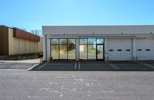 714 W Chestnut Street W photos photos