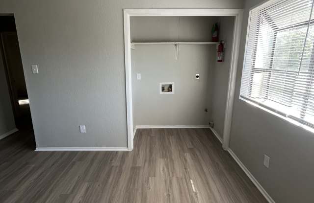815 Bracewood Circle - D Gallery 4