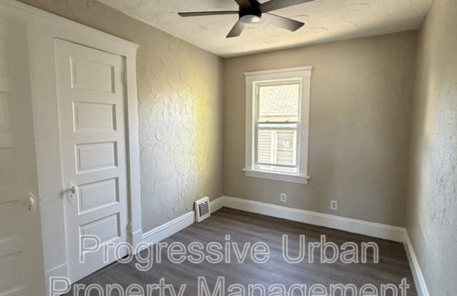 3514 Behrwald Avenue - Upstairs Gallery 4