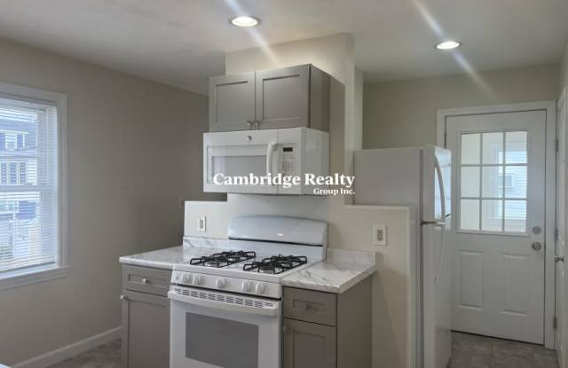 20 Henley St. photos photos 20 Henley St. photos photos