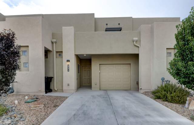 Amazing Modern 4 Bedroom in North Valley Area! photos photos