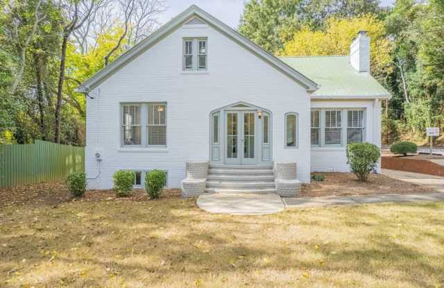 5 Bedroom 3 Bathroom Pre-Leasing – August 2026 - 840 Bobbin Mill Road, Athens, GA 30606