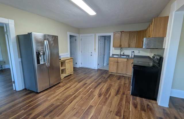 34 Maple Street photos photos