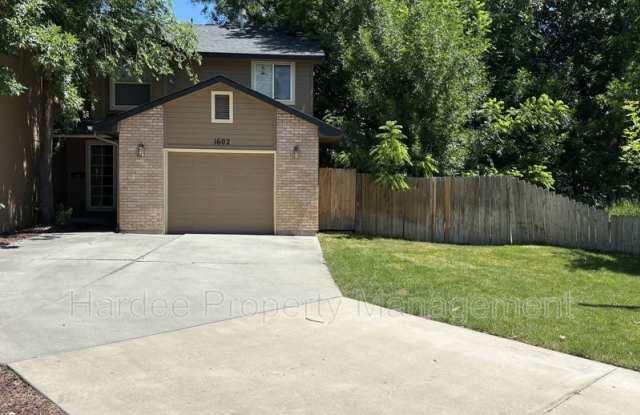 1602 W Highland St photos photos