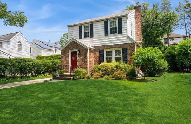 212 Fernwood Terrace photos photos
