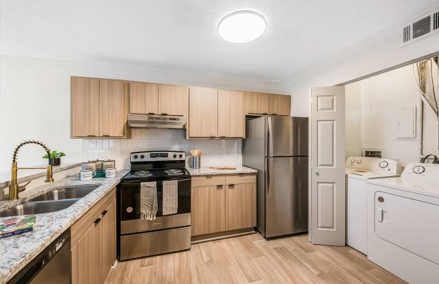 Enclave at North Point Apartment Homes Gallery 2