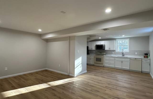 6731 CREST Place photos photos