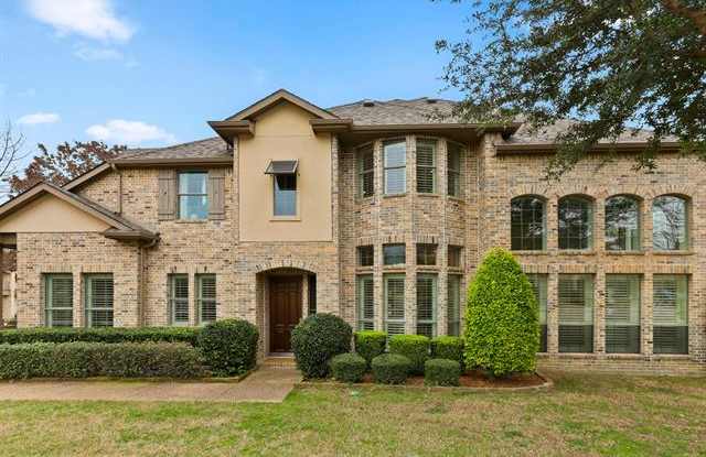 2475 Greymoore Drive Gallery 2