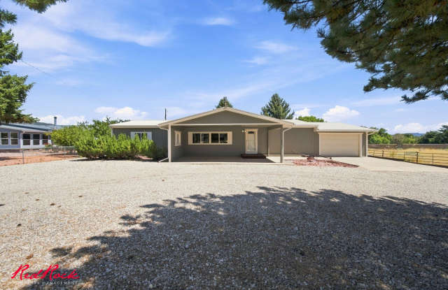 Country Living with Stunning Kolob Views & Room for Your Horses Gallery 1