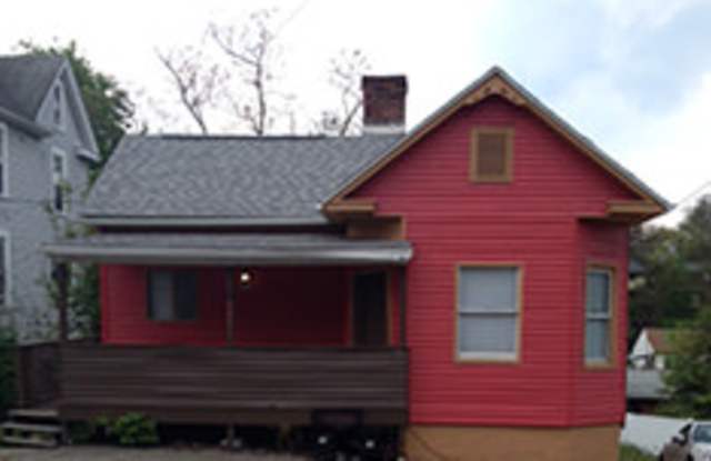 836 Stewart St photos photos