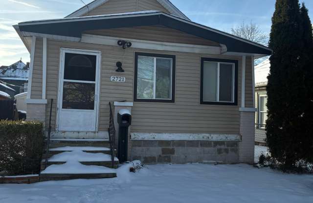 2721 Woodbridge Avenue photos photos