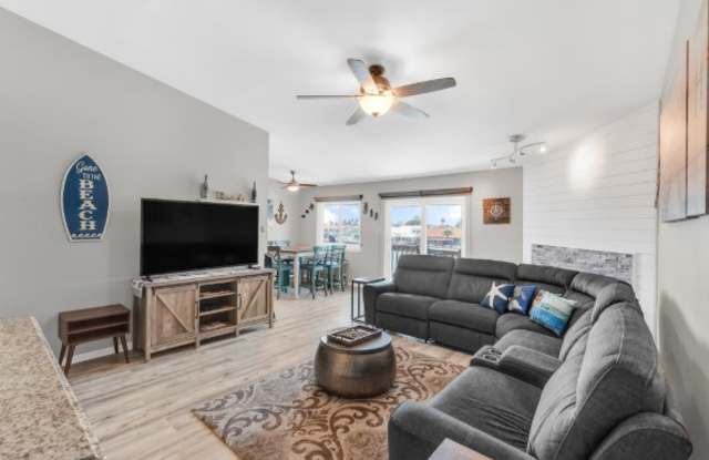 15425 Fortuna Bay Dr Gallery 2