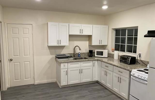 1292 North Laurel Avenue - (ADU) Garage Gallery 2