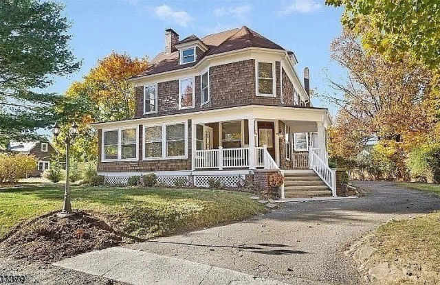 510 Center St photos photos