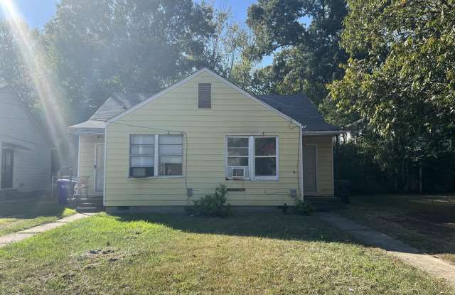 1123 N Ash Gallery 1