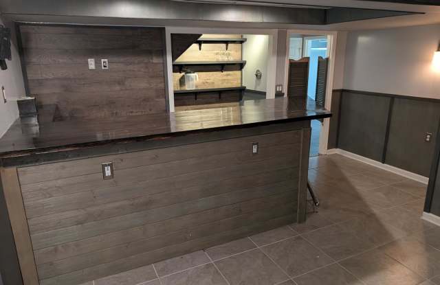 24540 Pinehurst Ave - 1 photos photos