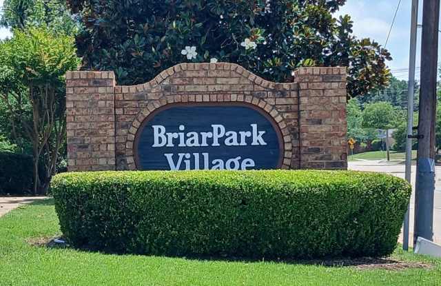 2nd Floor Condo 1 Bedroom and 1 Bath - 2500 East Park Boulevard, Plano, TX 75074
