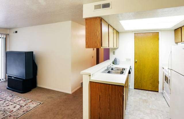 2002 W Summeridge Dr Unit A12 photos photos