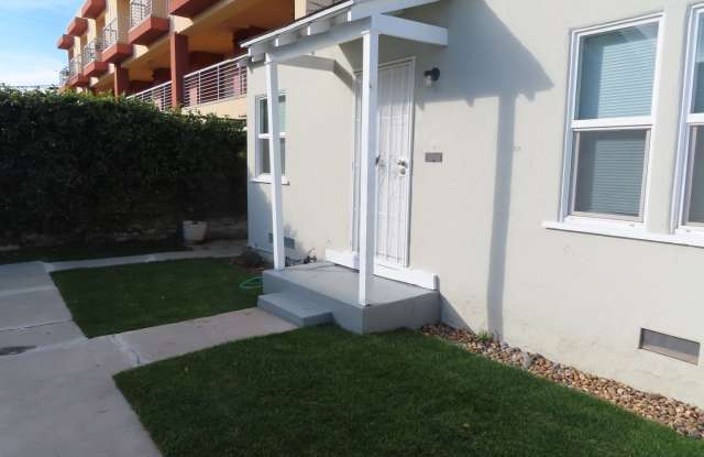 Updated One Bedroom House in North Park / Normal Heights Gallery 4