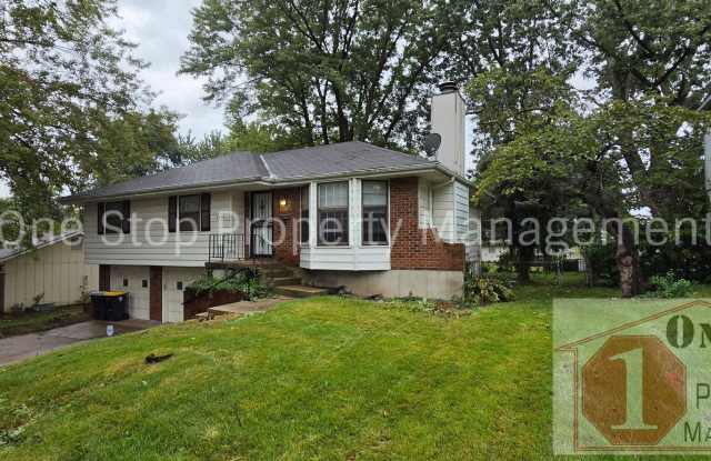 Beautiful 3 Bedroom/ 1.5 Bathroom Home in Kansas City Gallery 1