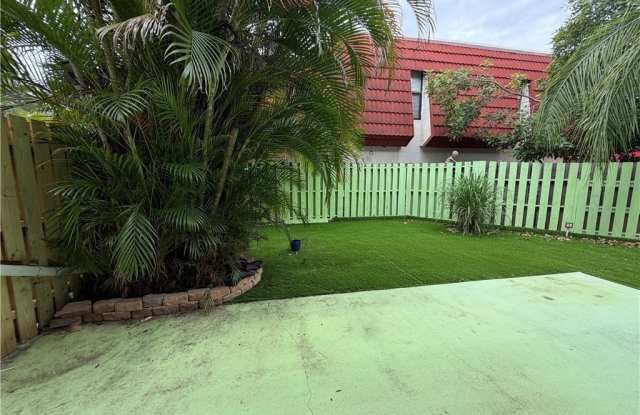 10927 Meadow Lark Cove Drive Gallery 4