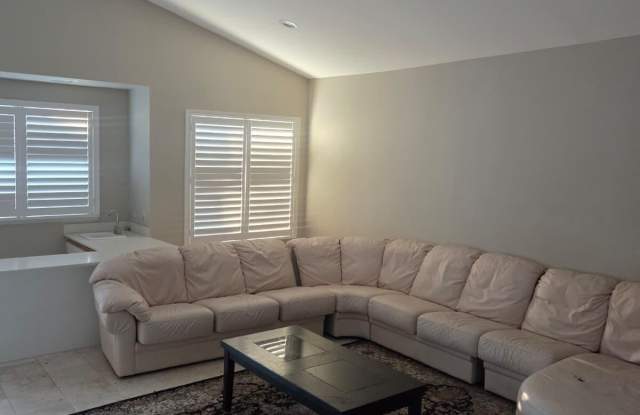 39940 Regency Way Gallery 4