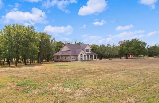 449 Johns Lane Gallery 2