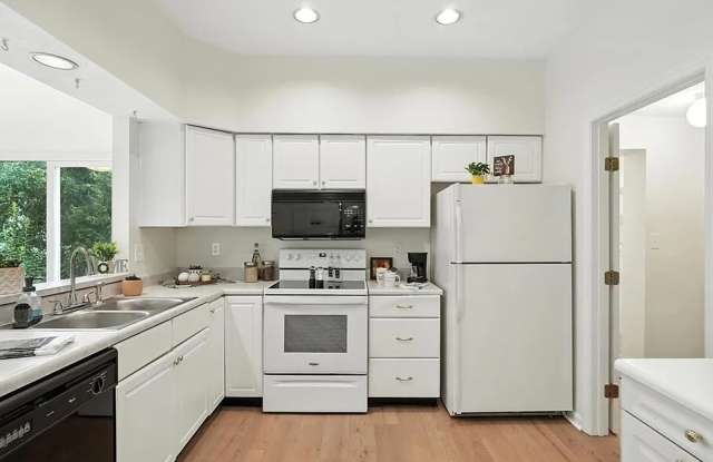 8576 Timber Park Drive Gallery 1