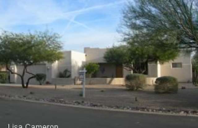 9413 E Calle De Valle - 9413 East Calle De Valle Drive, Scottsdale, AZ 85255