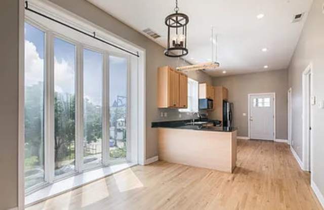 2901 West Washington Boulevard photos photos