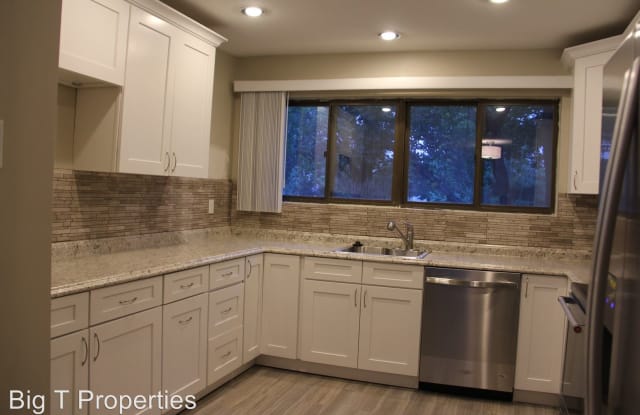 2105 Old Landing Way - 2105 Old Landing Way, Marumsco, VA 22191