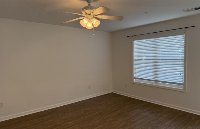 640 Date Palm Circle Gallery 4