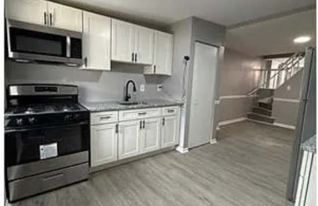 1299 Sargeant Street photos photos