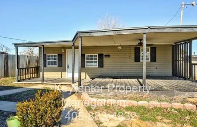 Cute 3Bed/1 BTH Home Minutes from I-240 photos photos Cute 3Bed/1 BTH Home Minutes from I-240 photos photos