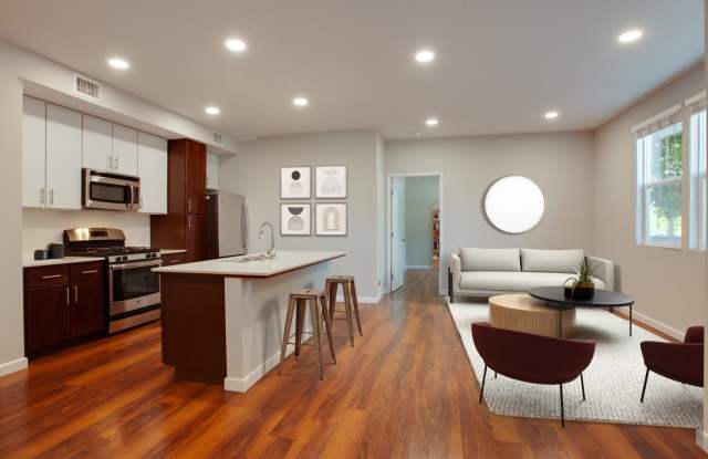 Lincoln Place Apartment Homes Gallery 4