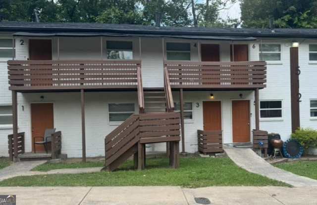 512 Lindsay Street NW unit: 10 photos photos