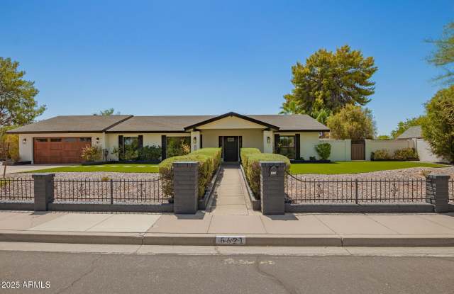5621 E SWEETWATER Avenue photos photos