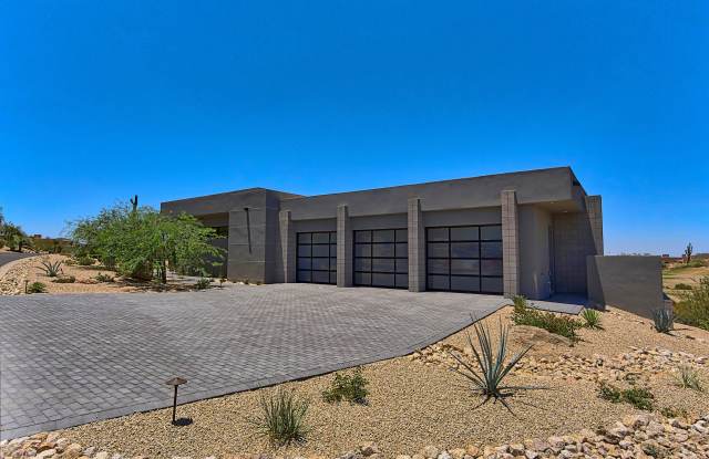 10708 E CINDER CONE Trail Gallery 3