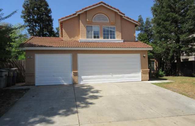 4 Bed, 2.5 Bath Home with 3-Car Garage in Clovis Unified School District photos photos