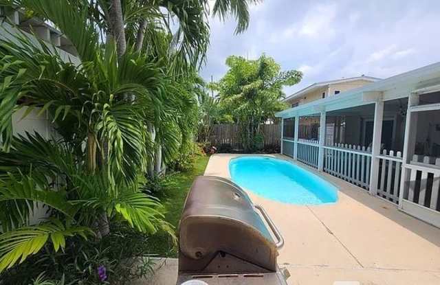 905 16th Terrace - 905 16th Terrace, Key West, FL 33040