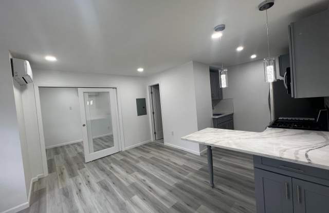 735 S 9TH Street photos photos