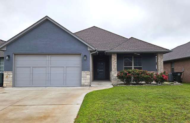 2 Primary Suites in Edmond photos photos