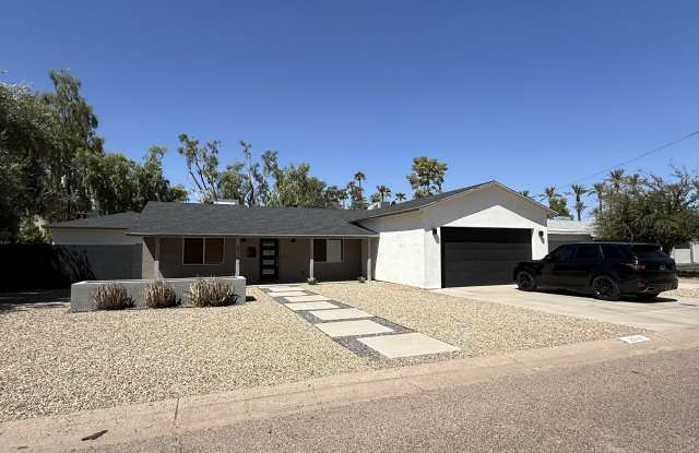 2914 N 47TH Street photos photos