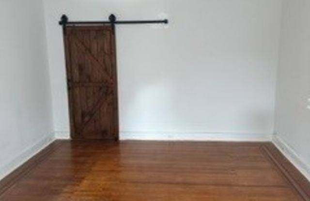 2204 E York St - 2204 East York Street, Philadelphia, PA 19125