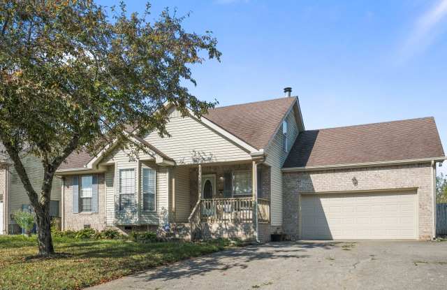Pet Friendly, 4 Bedroom 2 bath Beautiful Home near Old Hickory Country Club! photos photos